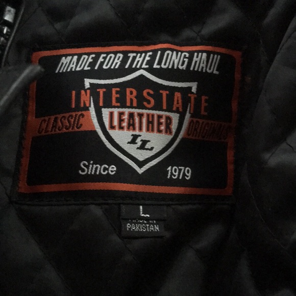 🎉HOST PICK! NWOT Black & Red Fringe Riding Leather Jacket - Picture 7 of 10